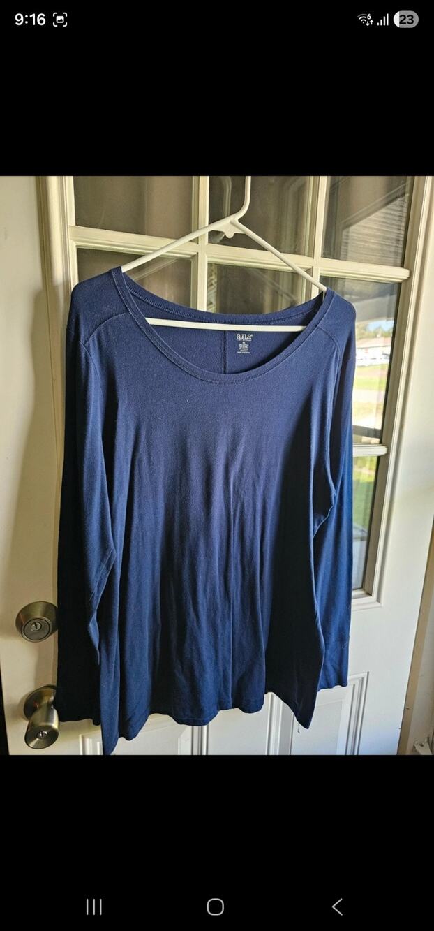 A.N.A long sleeve top size XL